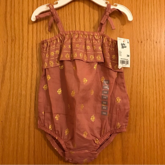 OshKosh B'gosh Other - NWT Baby B’gosh Dusty Rose Romper with Gold Design, Ruffle, Bows